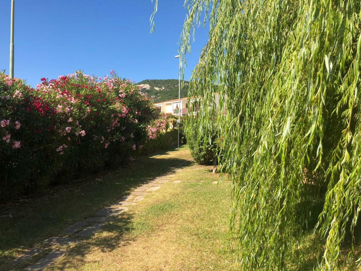 Bilocali Residenza Mediterranea Cannigione Extérieur photo